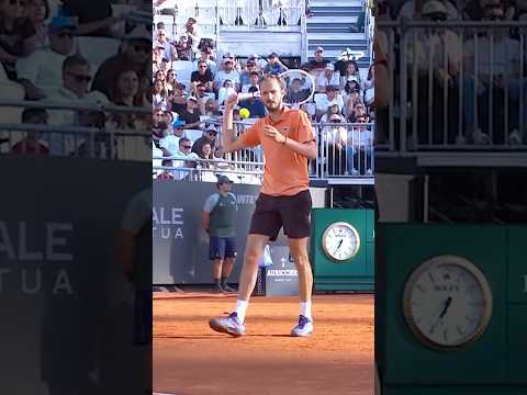 The skill of Medvedev is absurd 😍