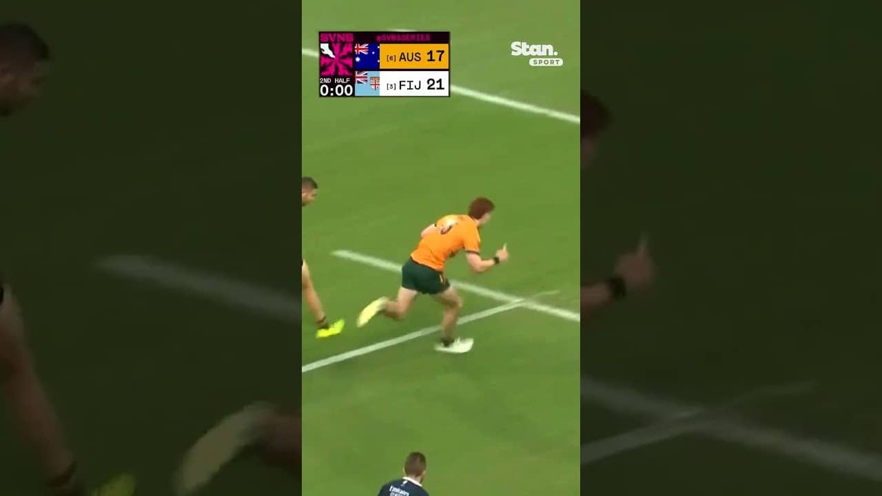 Last time the Aussie Sevens were in Hong Kong, this happened... 😤