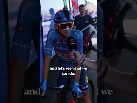 Giulio Ciccone is decked out in blue 💙🔵🚙🥏 The Italian at the top of the KOM standings at the Giro 🫡