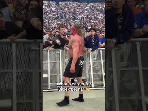 Brock Lesnar leaves #WrestleMania 😮