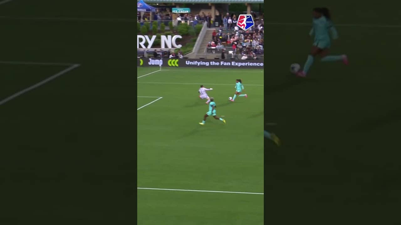 Ice-cold goal from Michelle Cooper. ❄️🔥 #nwsl #soccer #football