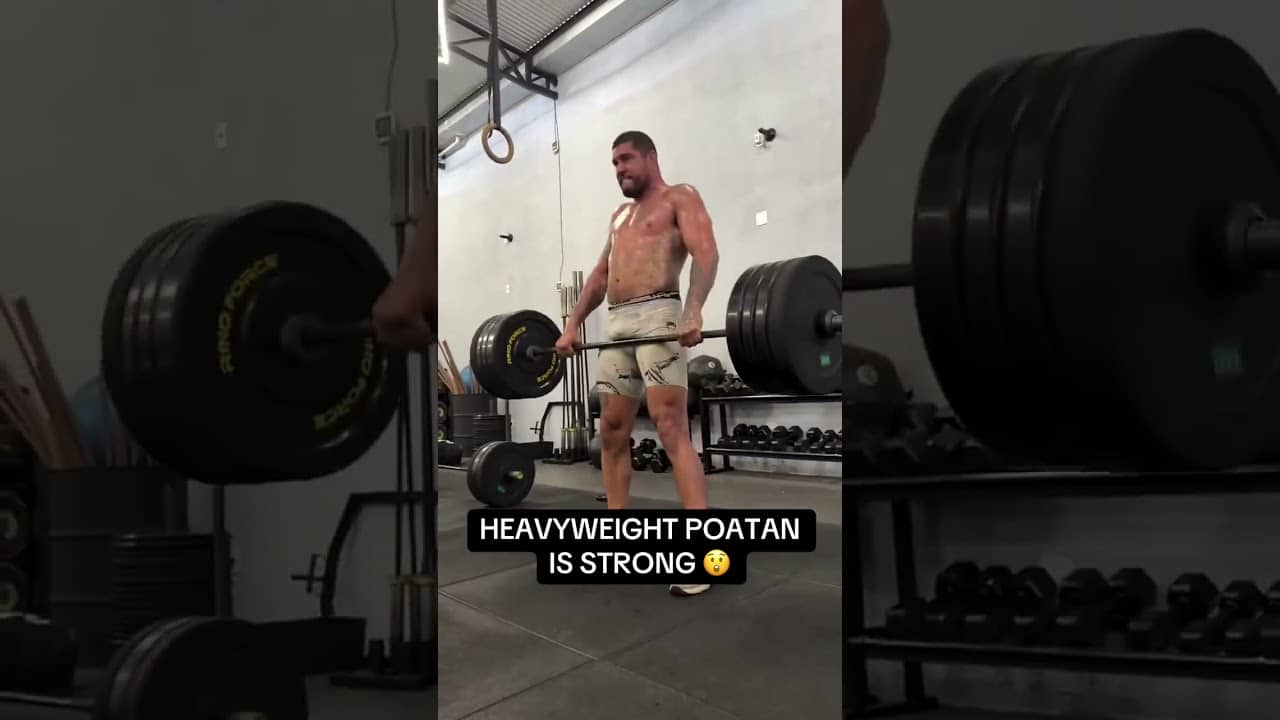 Heavyweight Chama 💪 (via alexpoatanpereira/TT)