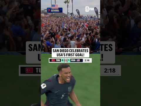 USA fans in San Diego ERUPTED after the team's opening goal 🇺🇸