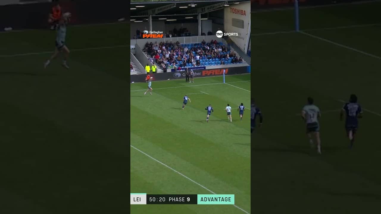 Beauty of a pass setting up the try!