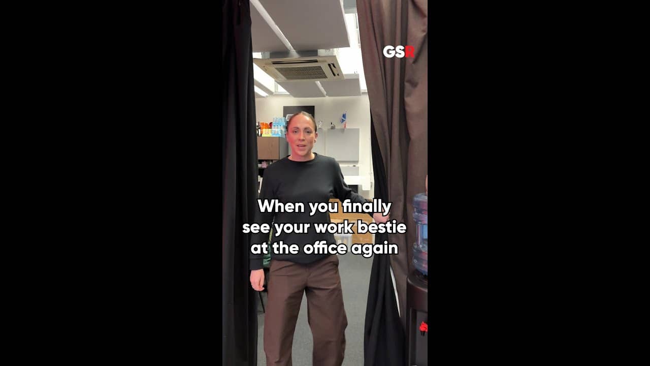 When you see your work bestie at the office again! 😆🎶