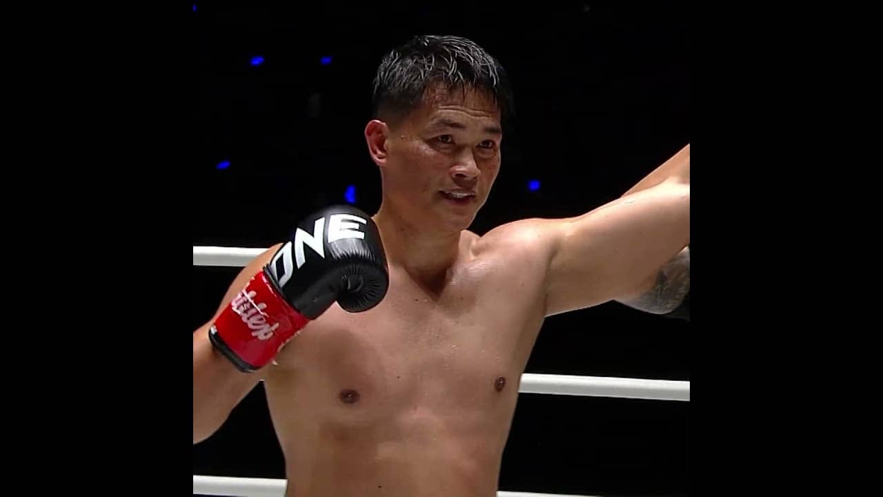 360 WINS 🤯 Petchtanong adds to his resume with a unanimous decision victory over Ben Woolliss!
