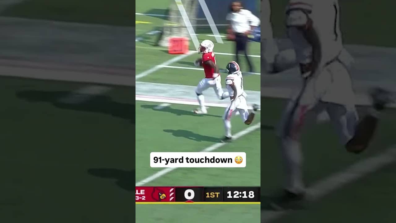 He let that one go 😱 #louisville #accfootball #collegefootball