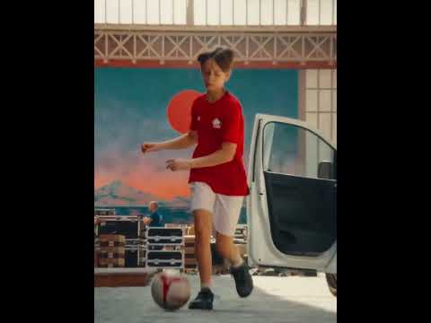 Un nouveau joueur a trouvé sa place, ici, au LOSC 🏡🇹🇷