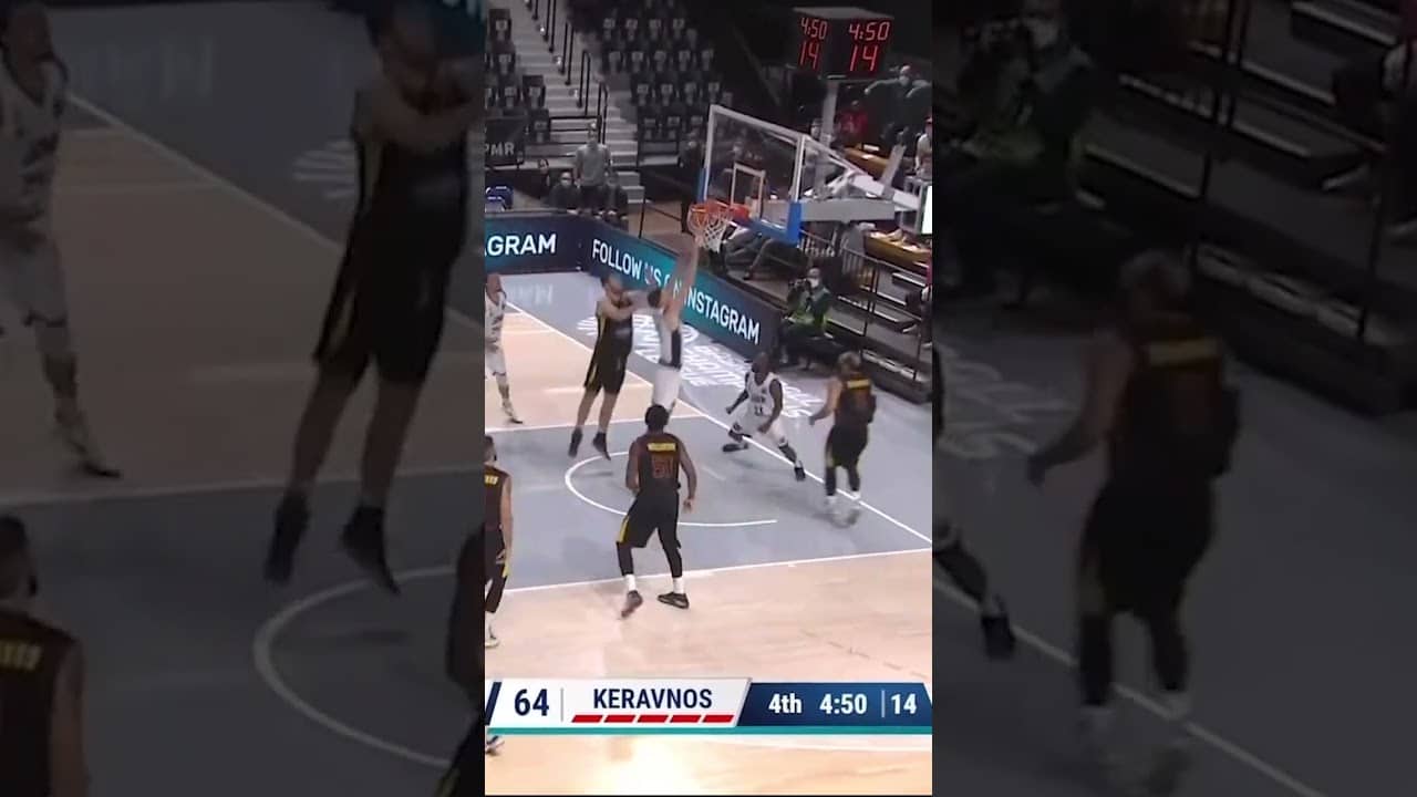 Good luck trying to guard David Holston 🤩 #BasketballCL