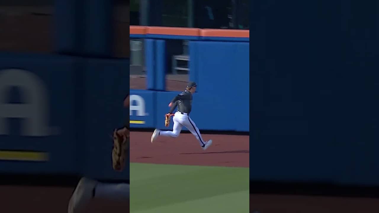 AJ Ewing makes the impressive running catch 🔥 #mlb #baseball #mets #sports #highlights