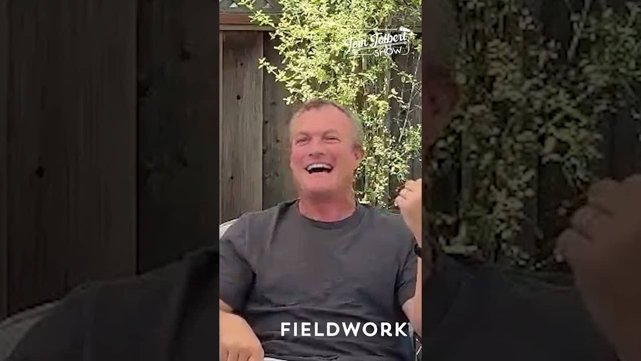 Shanahan and Lynch got a warm welcome to Tommy T’s neighborhood… full interview Monday! #49ers