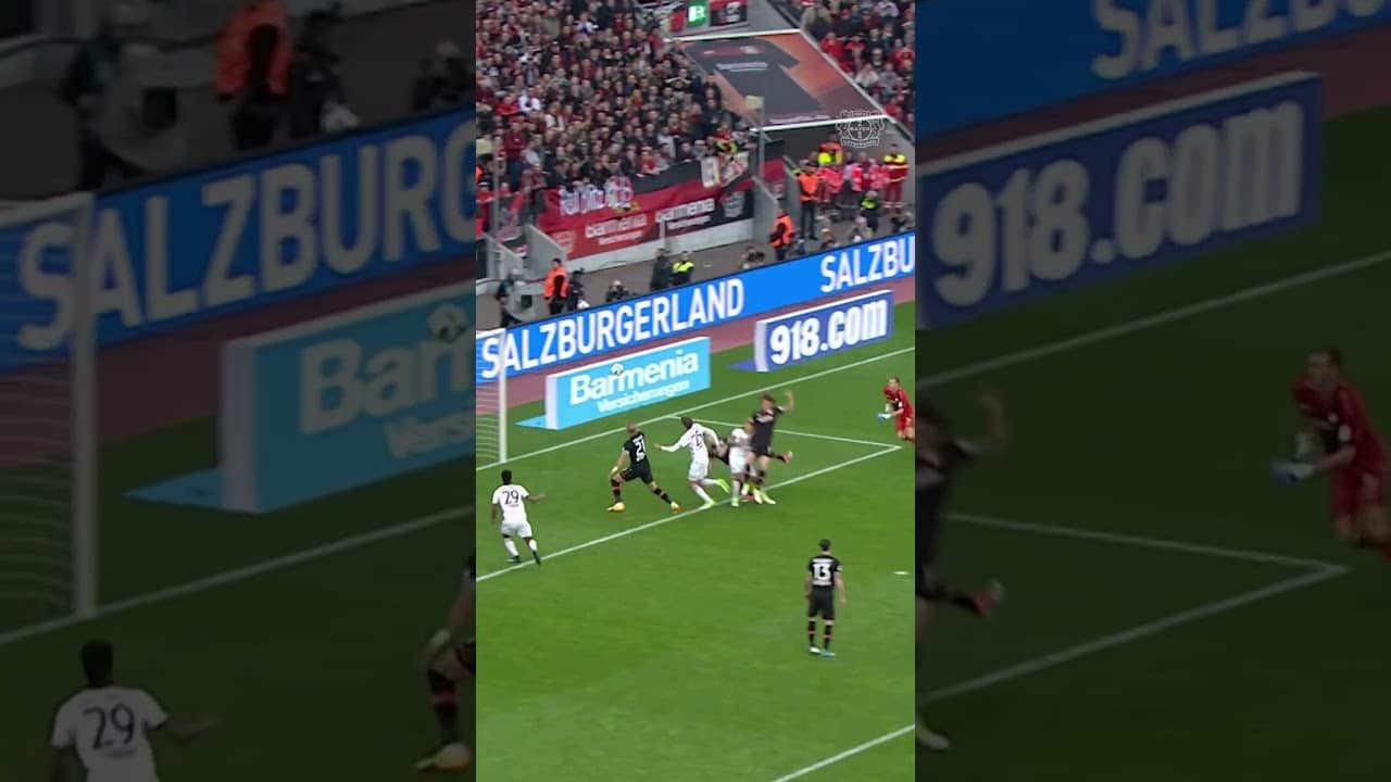What a save from Ömer! 🤯🔥