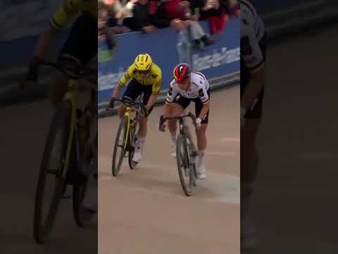 Franzi Koch wins Paris-Roubaix Femmes in an EPIC 2v1 🤩🙌