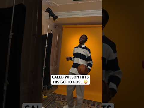 Caleb Wilson hits his go-to pose 🤪