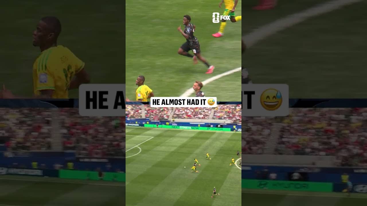 Jonathan David thought he had a wide-open goal