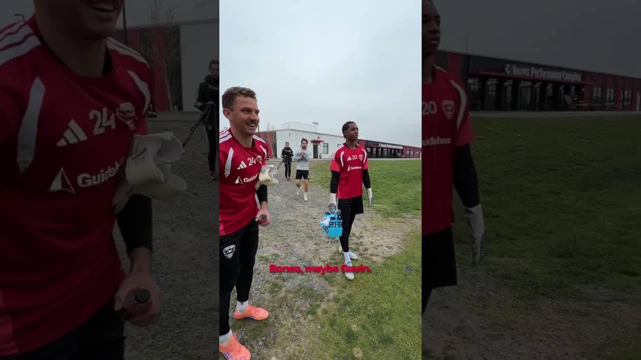 Drop whose playlist you'd want to hear ⬇️🎧 #DCUnited #MLS #Soccer #mlsteam #music #musictaste