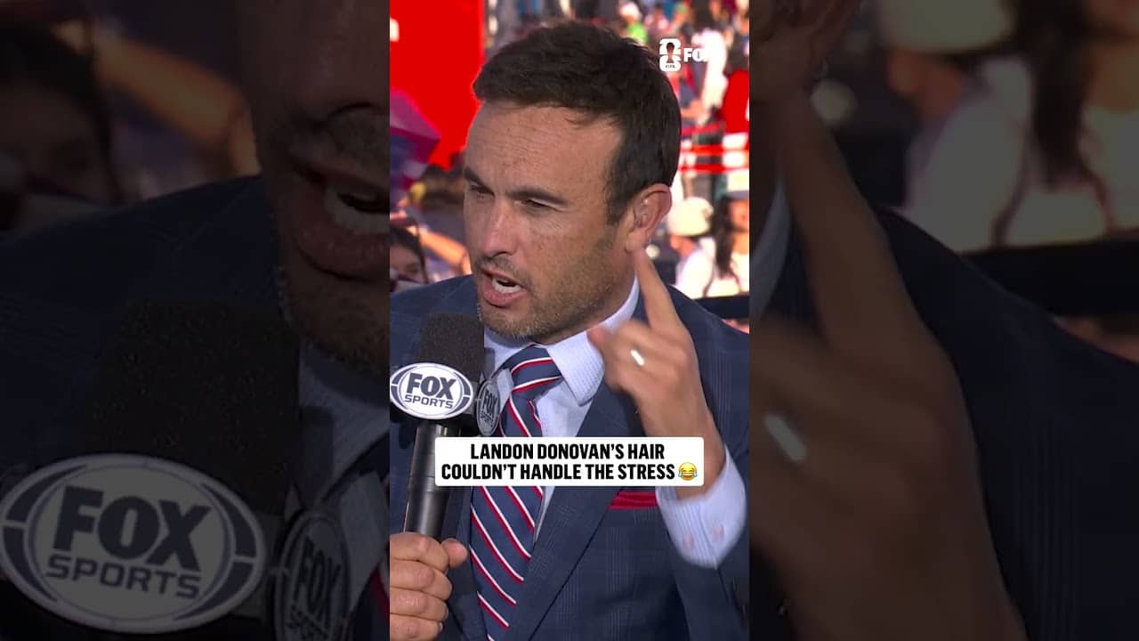 The USMNT had Landon Donovan's fake hair falling out