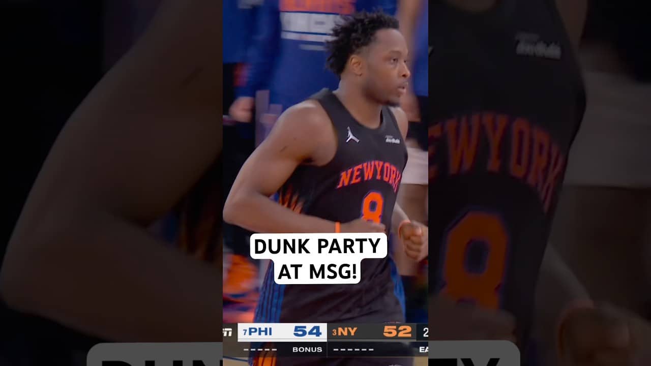 OG Anunoby & Mikal Bridges with dunks to tie the game