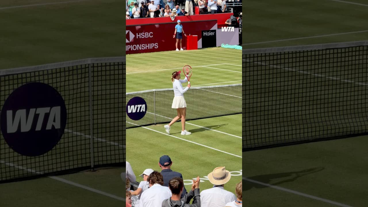 LONDON CHAMPION! 🏆Donna Vekic is victorious at Queen’s winning in straight sets against Raducanu!