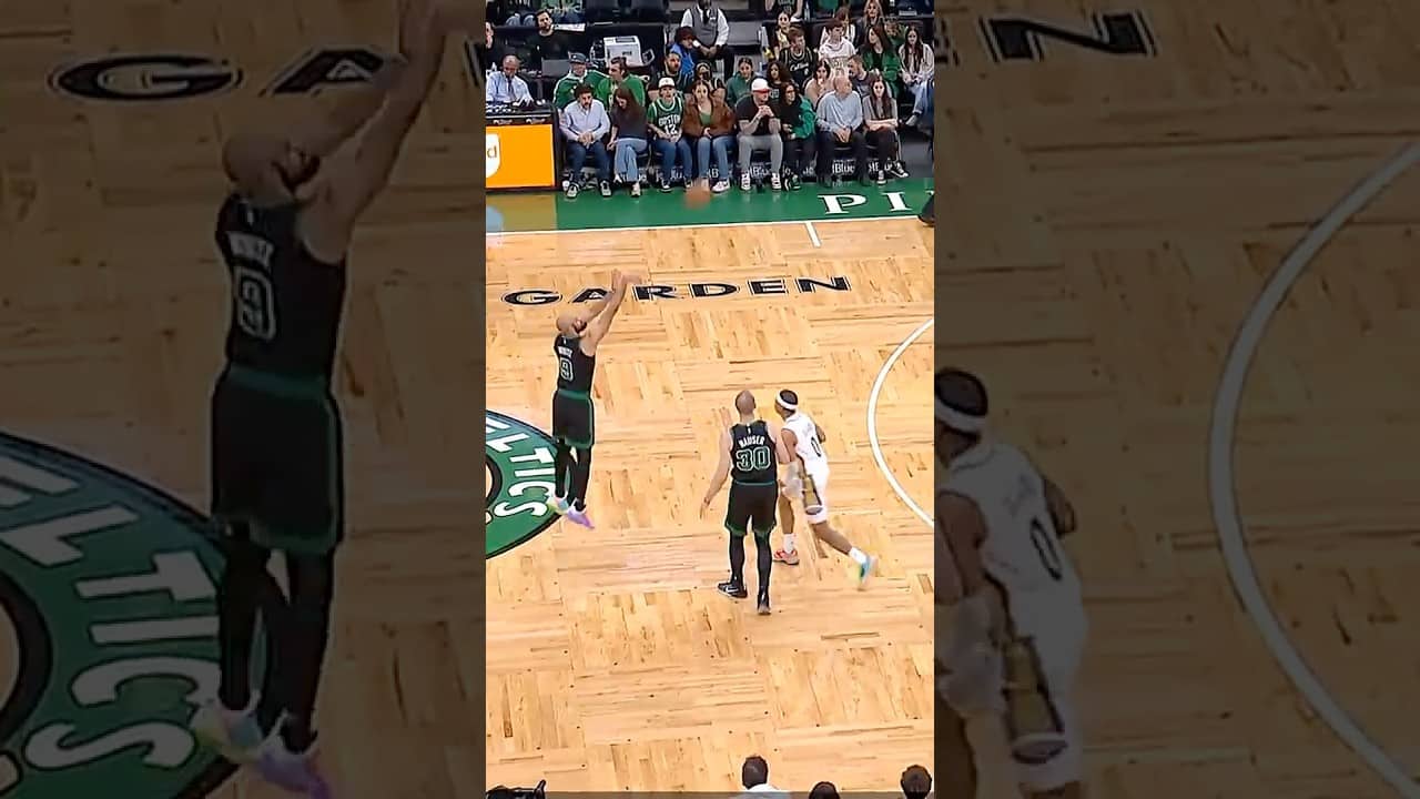 Derrick White with no time left 🚨 🚨 🚨 #celtics #nba #shorts