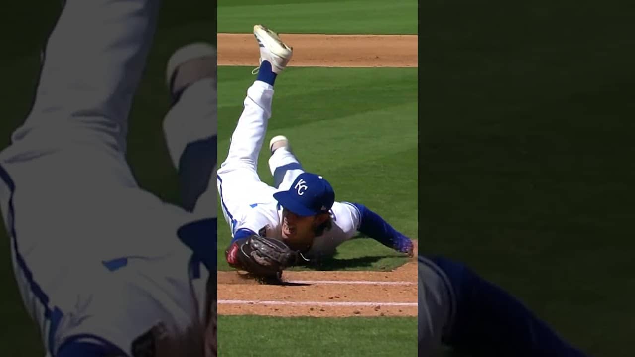Daniel Lynch IV, what a play! #baseball #mlb #royals