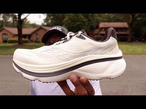 The Saucony Hurricane 26 Is a Surprising Banger