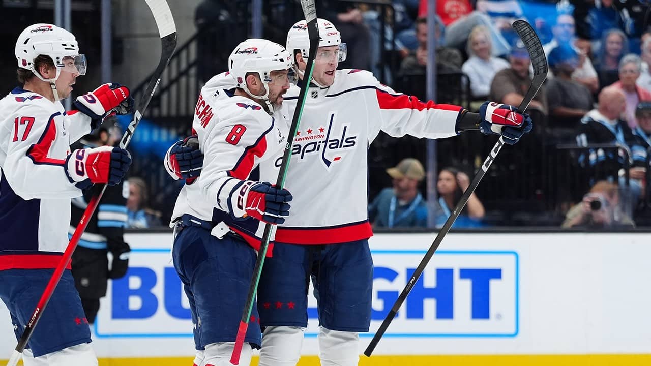 Alex Ovechkin's 924th Career Goal