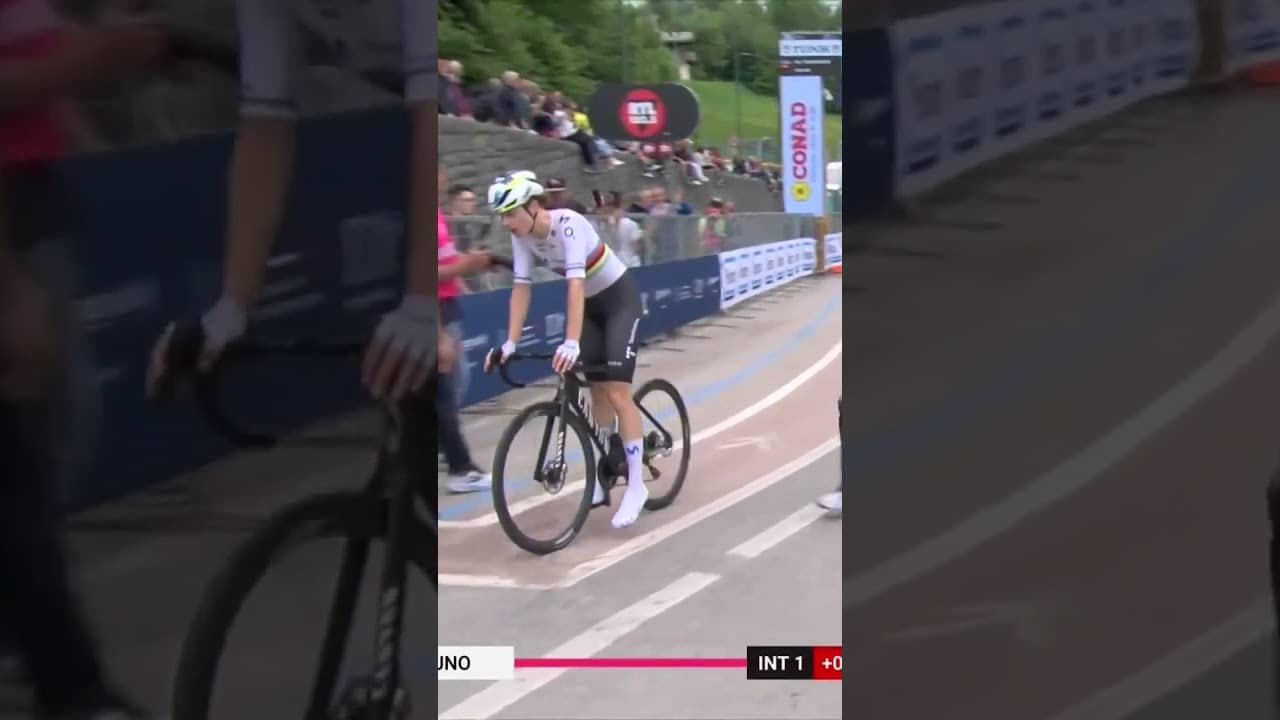 The world champion goes fastest! 🌈 Marlen Reusser opts for the road bike and sets the fastest time 👏