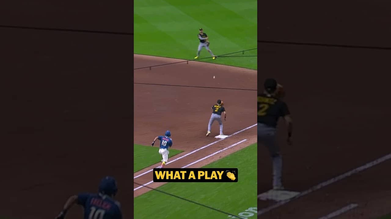 Excellent highlight-reel play by Brandon Lowe 👏