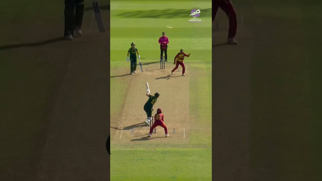 Injury scare for Chinelle Henry 😨 Wishing her a speedy recovery ahead of the #T20WorldCup