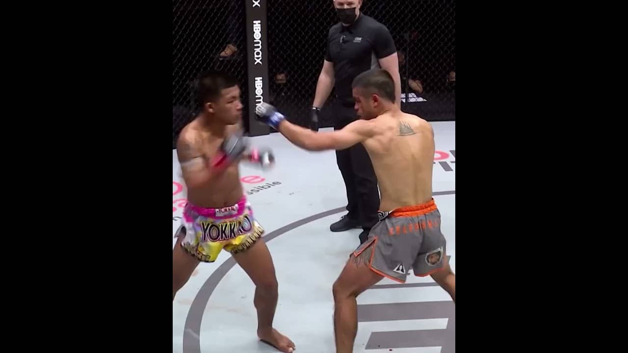 ALL- OUT Muay Thai brawl ⚔️🔥Stay tuned for the rematch between Rodtang and Takeru at ONE SAMURAI 1!