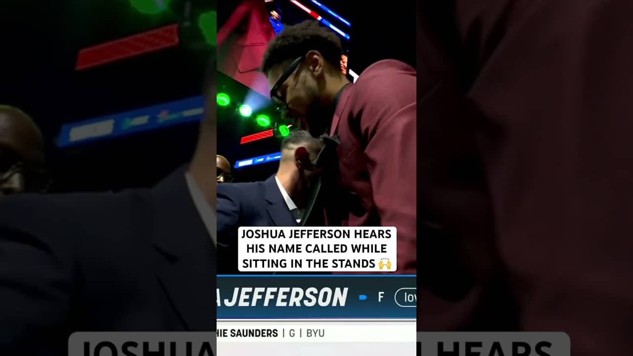 Joshua Jefferson was in the crowd when his name got called 🙌