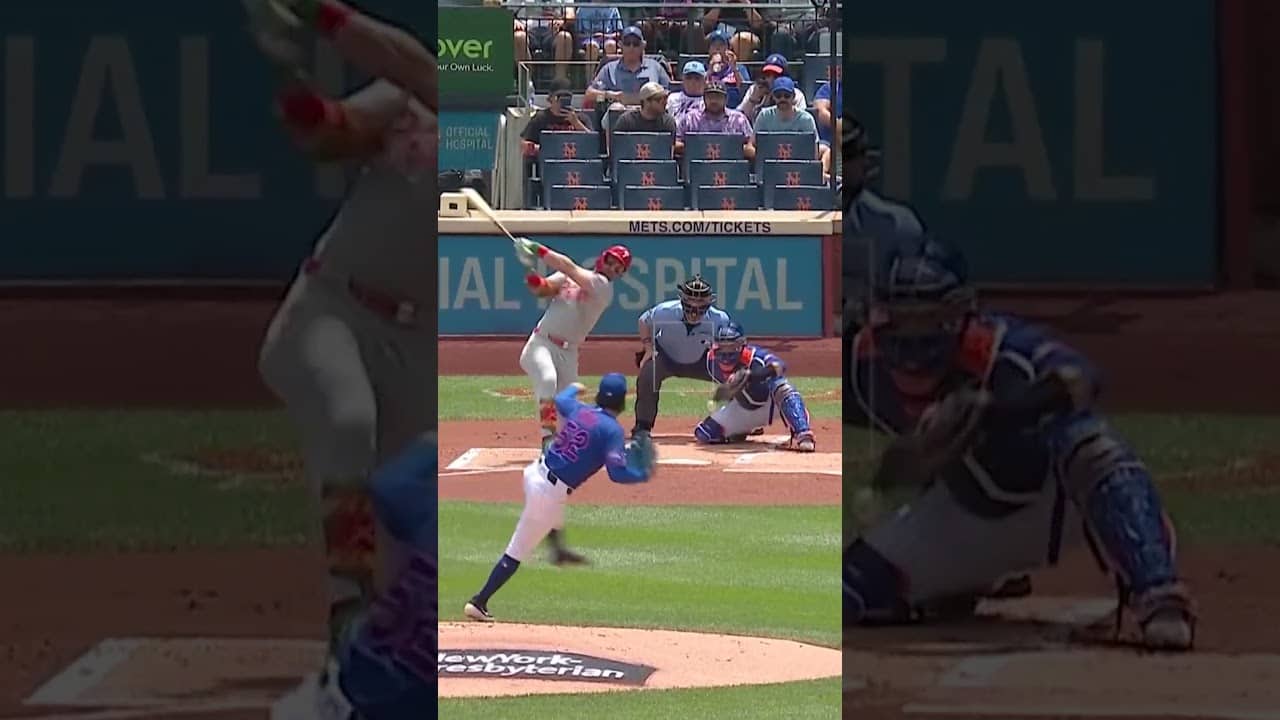 Cionel Pérez strikes out Bryce Harper swinging 😤 #mets #mlb #baseball #phillies #sports #highlights