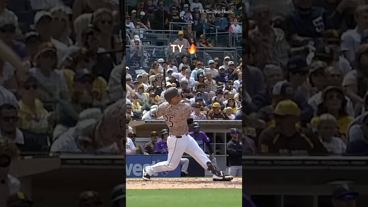 Oui love to see it. #mlb #padres #baseball #homerun #highlights #sandiegopadres