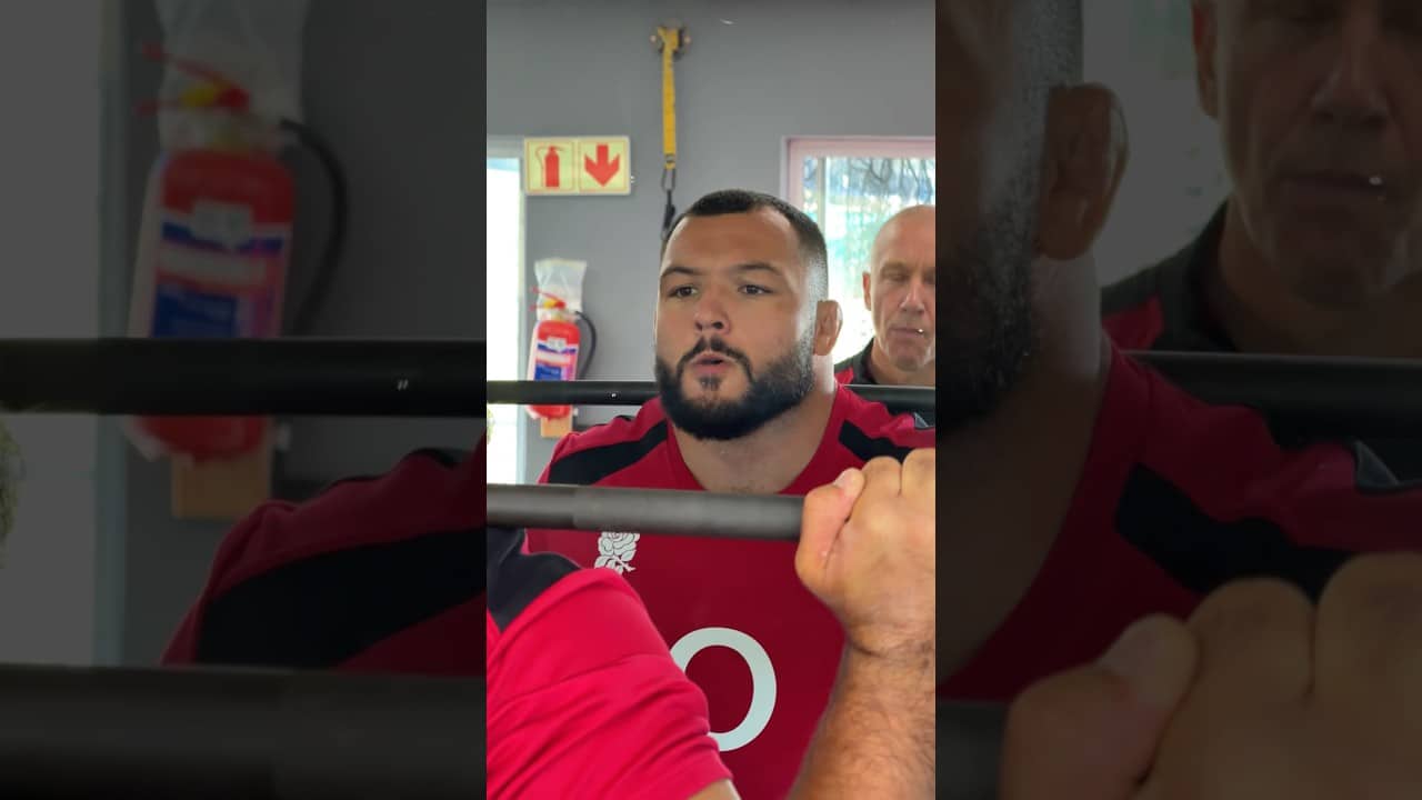 200kg squats 😳