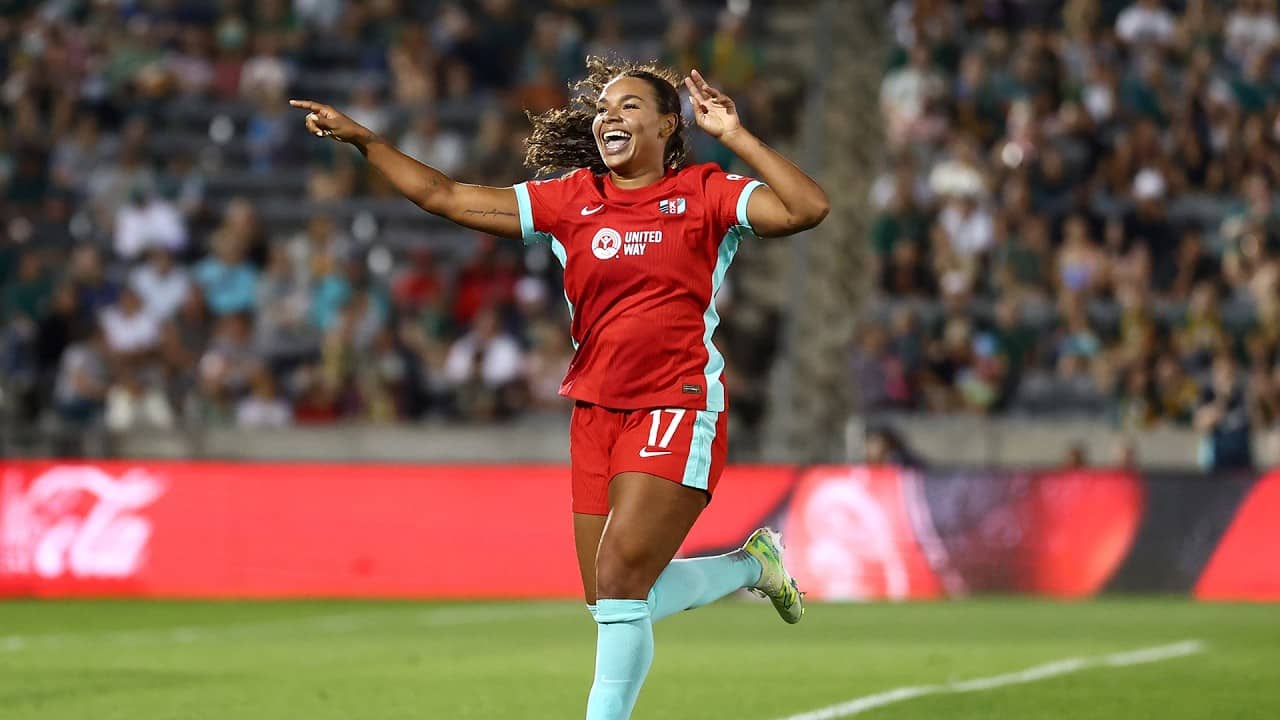 Michelle Cooper on Scoring Her First Career NWSL Brace
