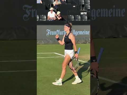 Karolina Muchova outlasts Tauson and is into her first Tour-level grass court semifinal! #tennis