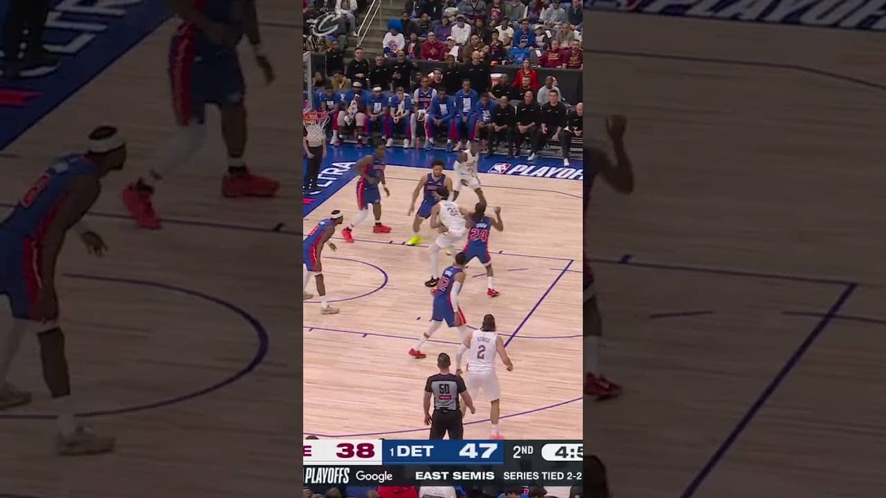 Dennis drops a DIME! #LetEmKnow #Cavs #DennisSchroder #NBA #Shorts