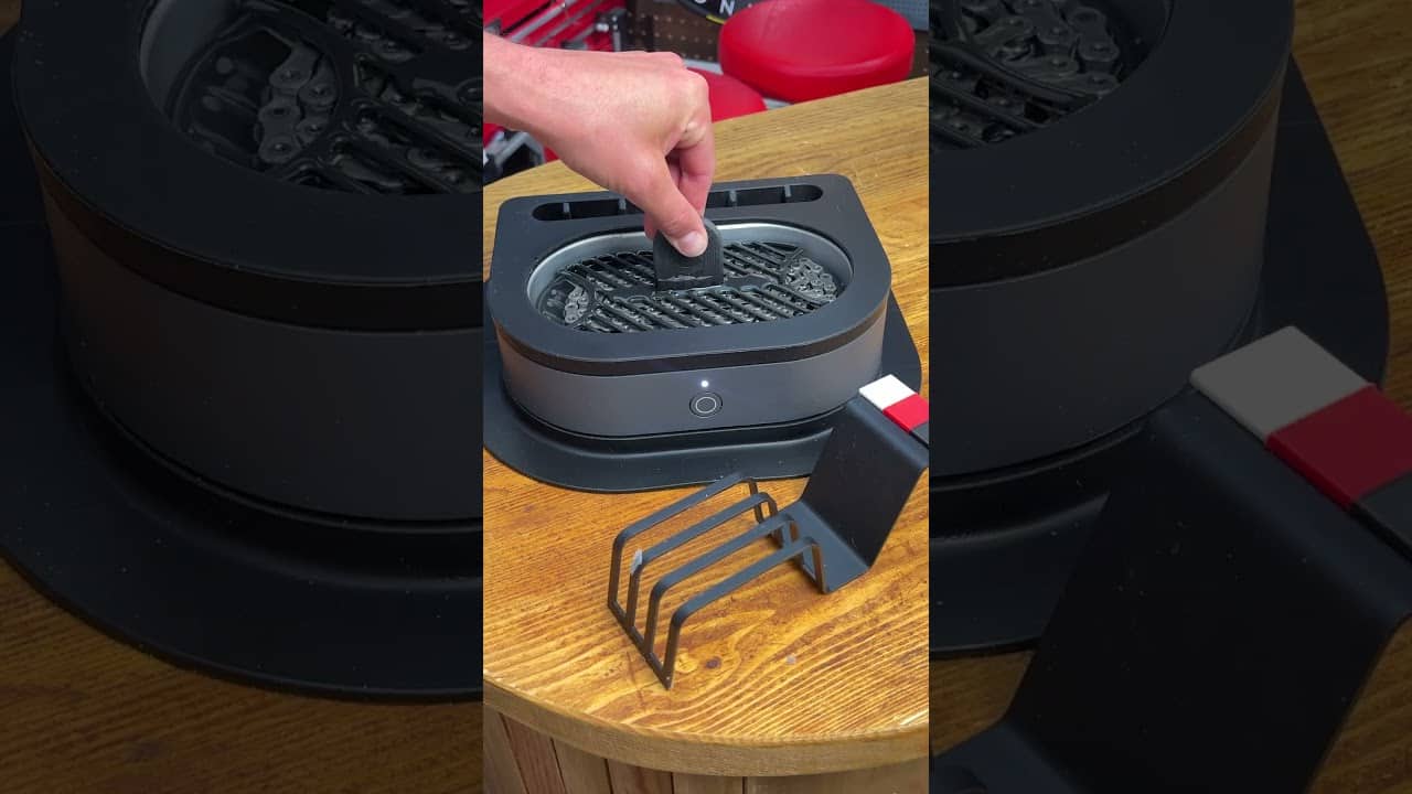 Waxing Your Chain Can Be Simple! ✅