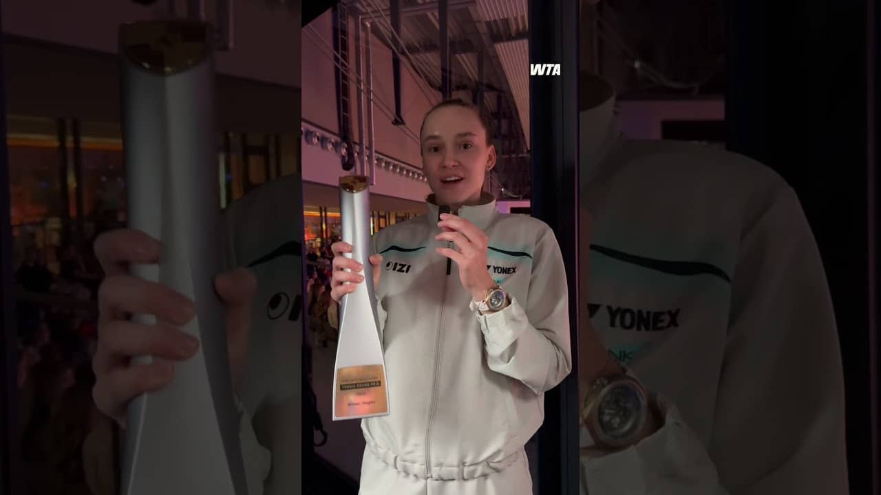 A message from RybaQUEENa herself! 👑 #PorscheTennis