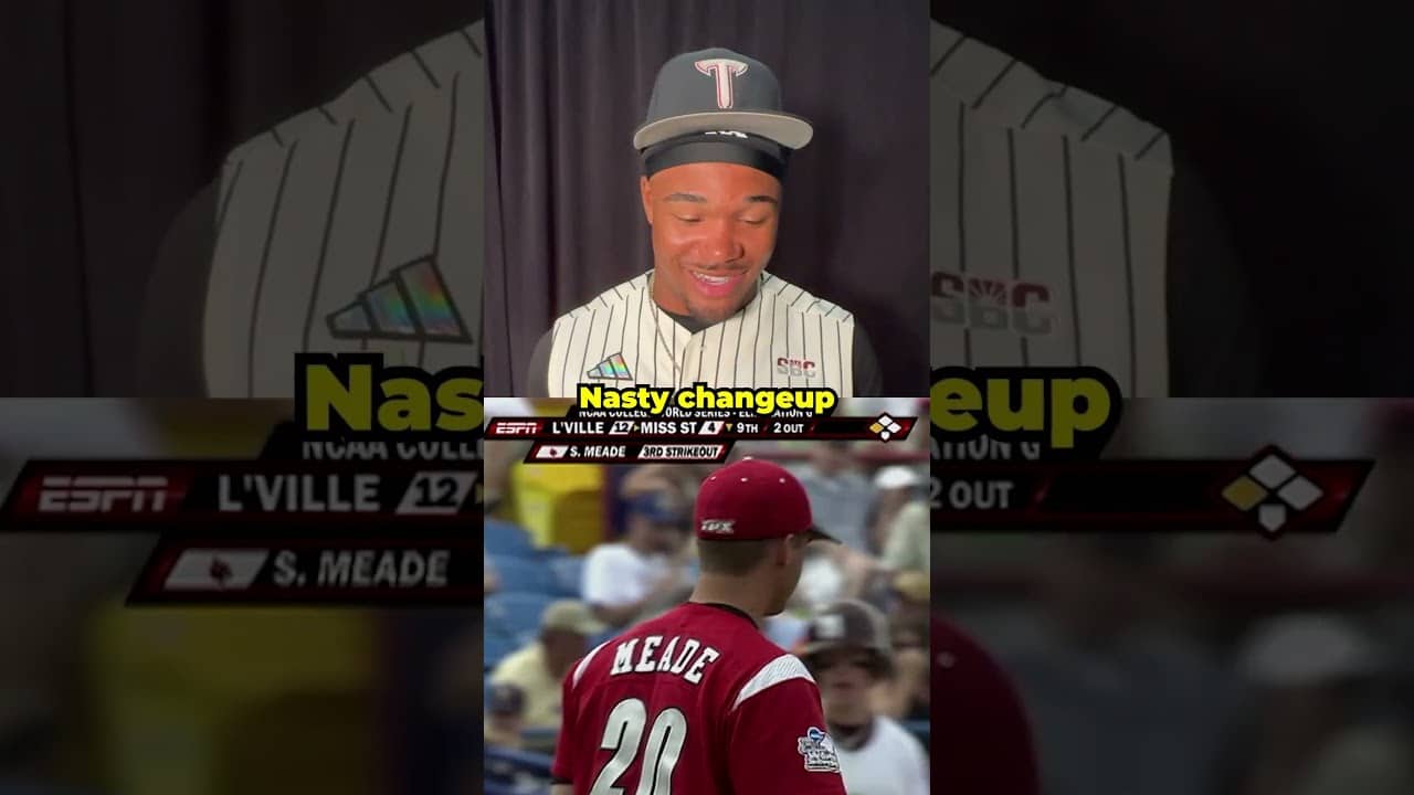 Troy baseball stars watched head coach Skylar Meade’s college highlights 🎞️
