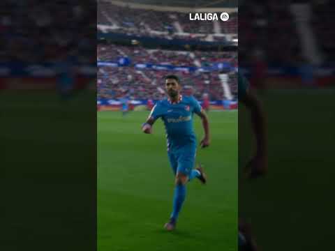 Luis Suárez's amazing goal 🆚 Osasuna (📆 21/22)