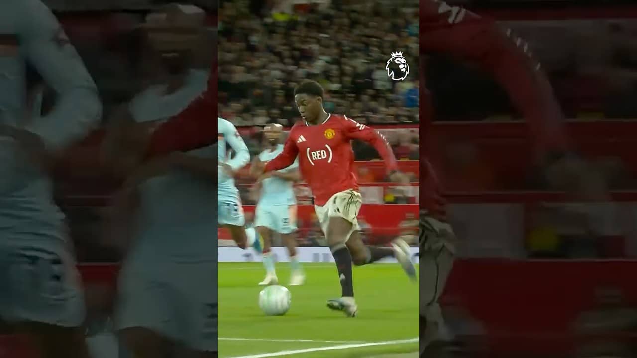 You Can't Get The Ball Off Kobbie Mainoo 💫