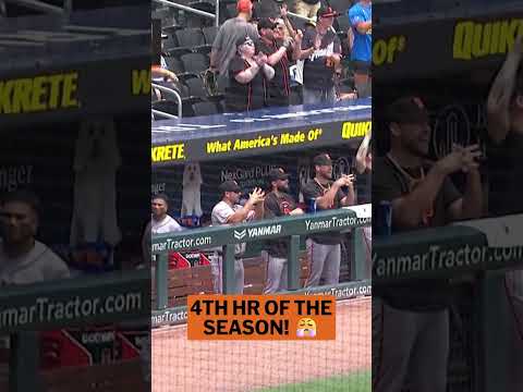 Jung Hoo Lee homers to continue his outstanding season! 😤