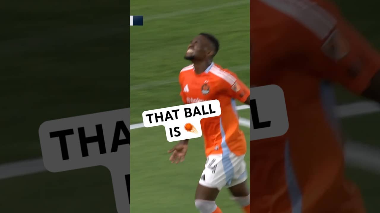 Aliyu beautiful @houstondynamo goal straight to the back of the net!🥵