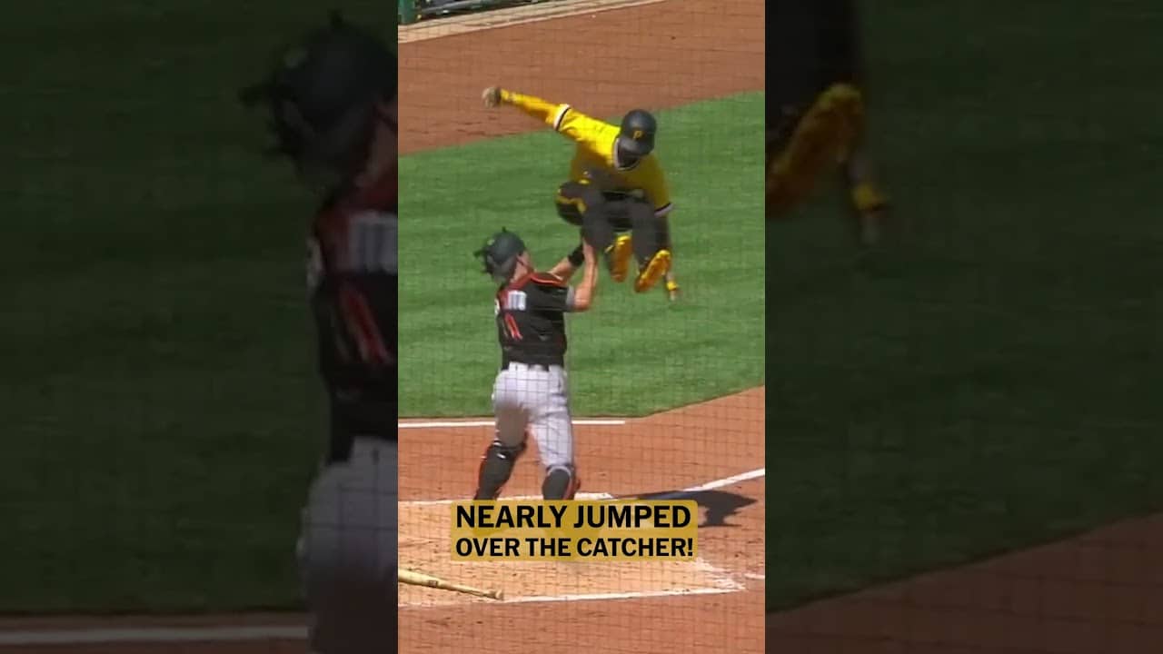 Andrew McCutchen nearly jumped OVER THE CATCHER! 😳