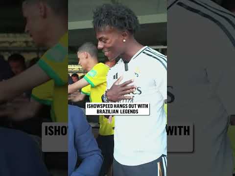 Ishowspeed links up with Kaka, Ronaldo, and Roberto Carlos
