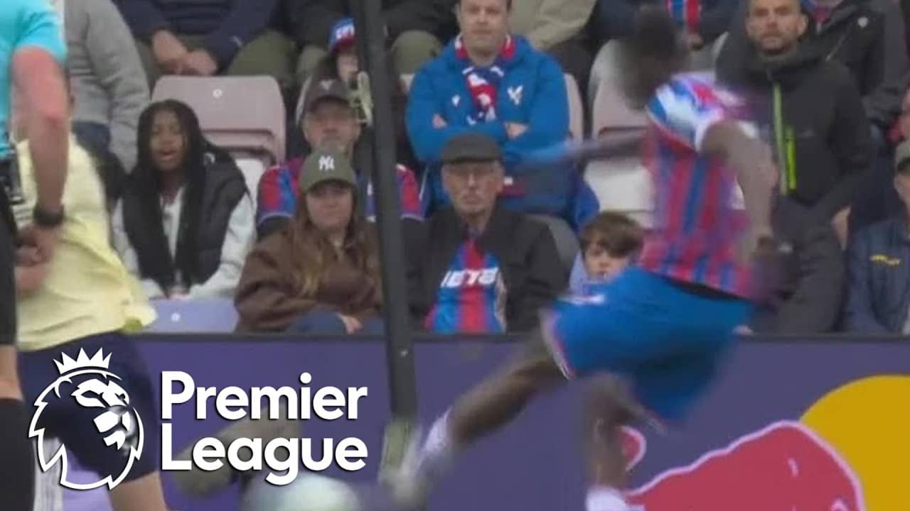 Ismaila Sarr smashes equalizer v. Everton at Selhurst Park | Premier League | NBC Sports