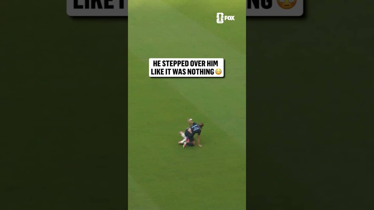 Agustín Canobbio just stepped over Marc Cucurella 👀