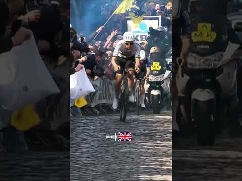 No translation needed ❌🎙️ Just Tadej Pogacar doing Tadej Pogacar things at the Tour of Flanders.